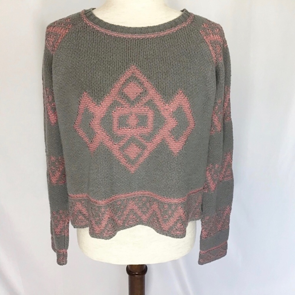AZTEC Sweater Size L Tribal Design Eyeshadow Winter Fall Soft Knit Gray Pink